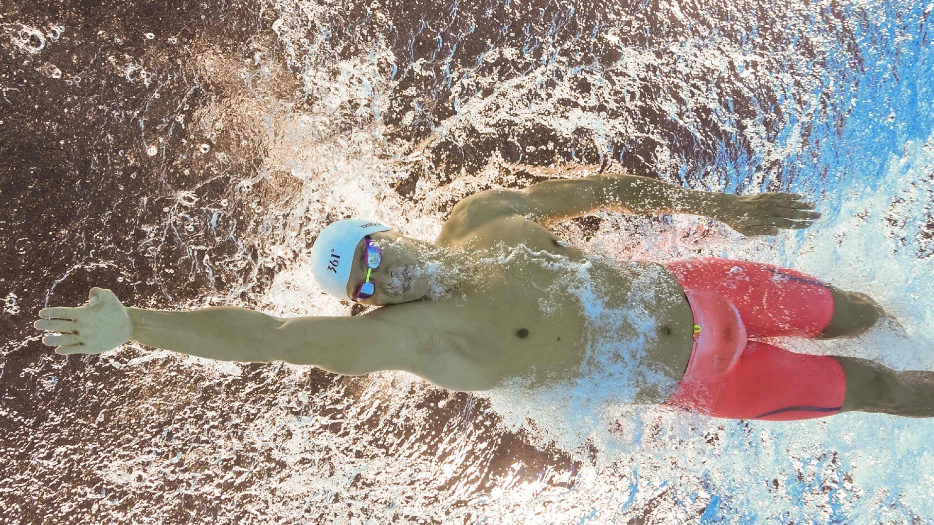 女子200蝶起跳弹跳力分析,女子两百米蝶泳