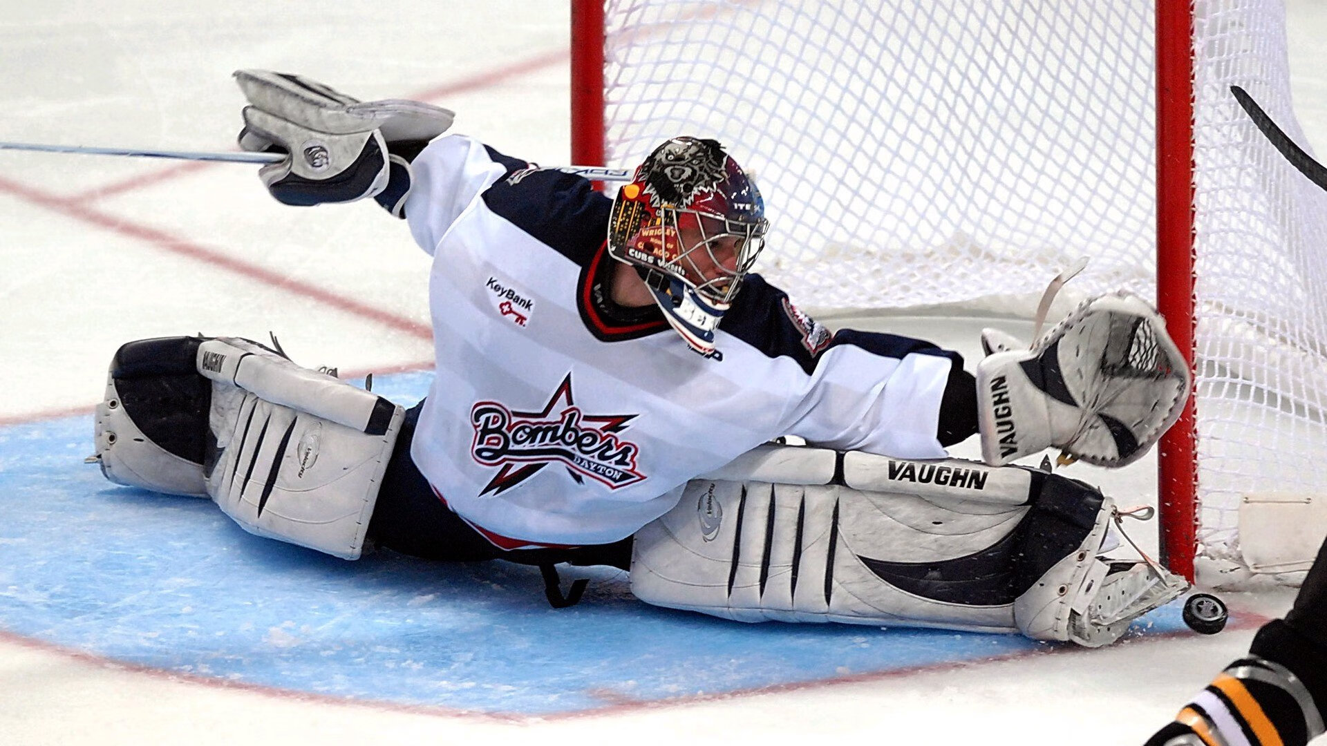 C罗赛前鼓舞全队展现队长风范,c罗鼓励